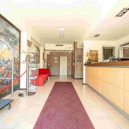 Fortebraccio Montone  Exterior photo